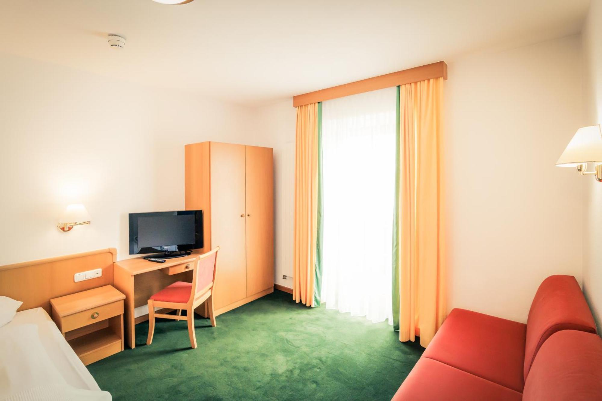 Posthotel Lechtal, Arlberg Holzgau Exteriör bild