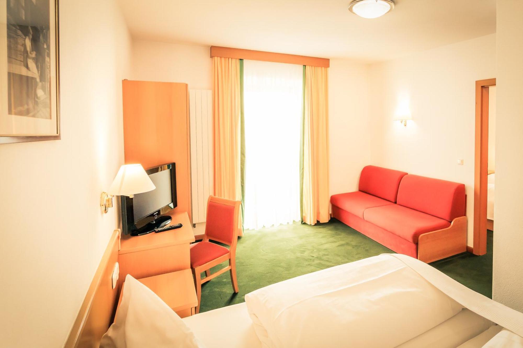 Posthotel Lechtal, Arlberg Holzgau Exteriör bild