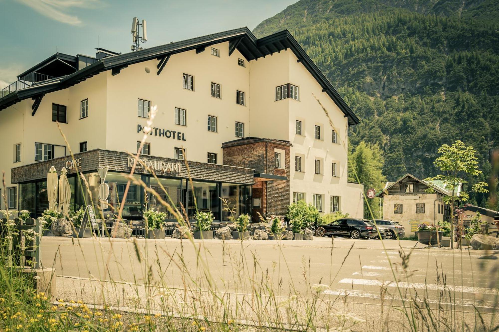 Posthotel Lechtal, Arlberg Holzgau Exteriör bild